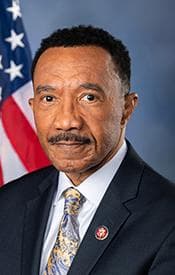 Mfume, Kweisi